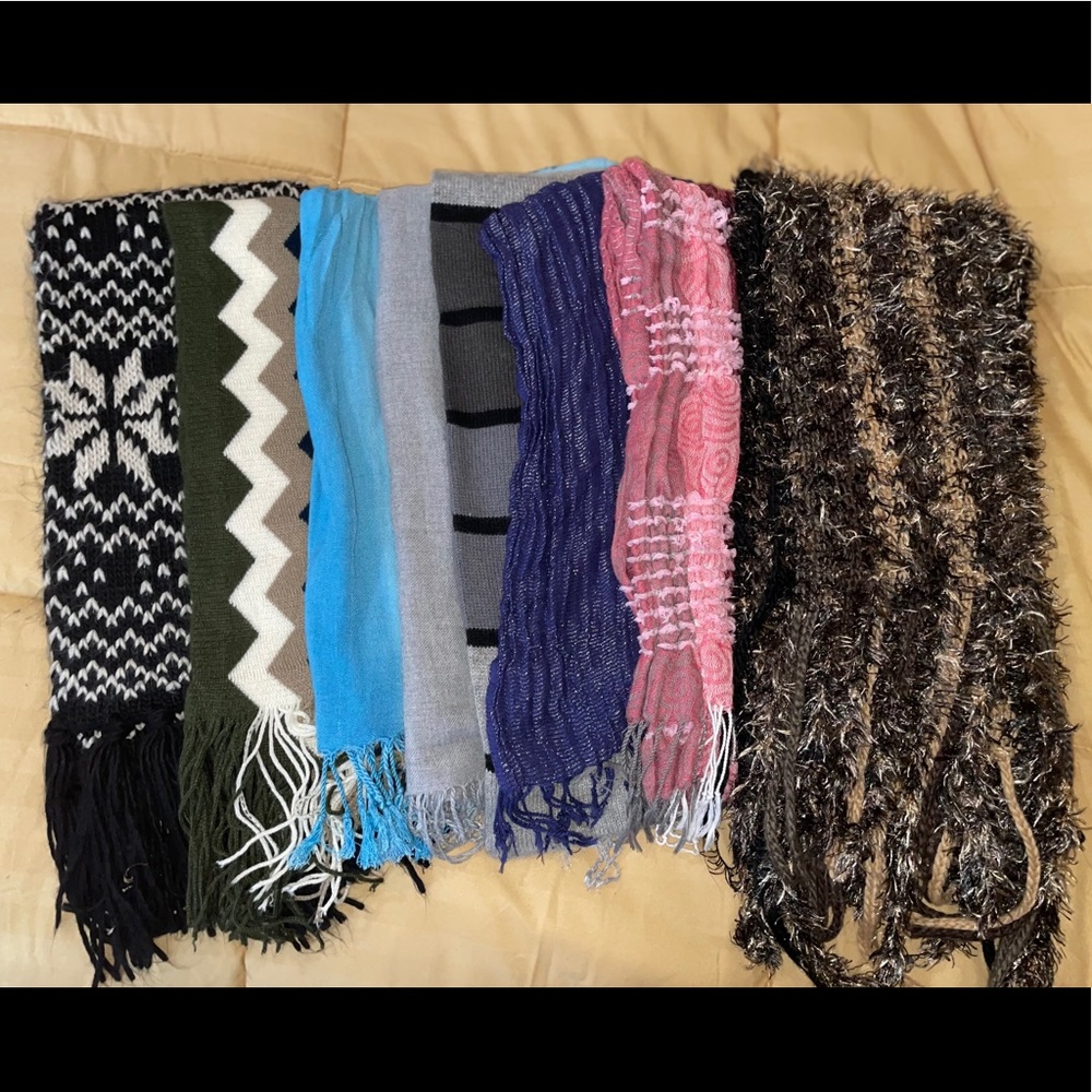 8 Scarves for $25
